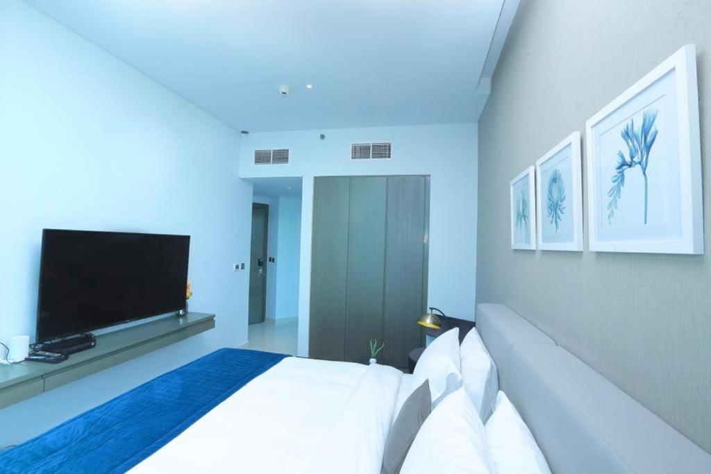 דובאי Damac Maison Prive Deluxe Studio With Burj-Khalifa View מראה חיצוני תמונה